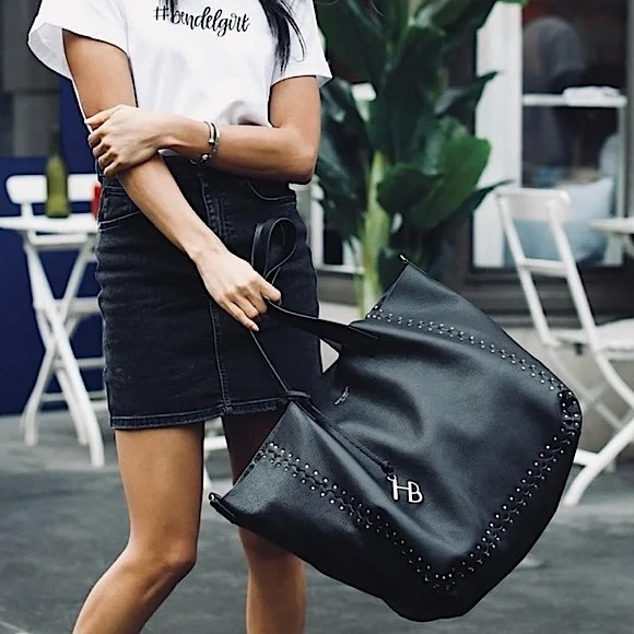 Rare! Henri Bendel Reversible Astrid Large Black Leather With Snakeskin Hobo Bag - Picture 1 of 16